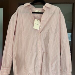 EVERLANE Pink Stripe Women’s Button-Up Shirt